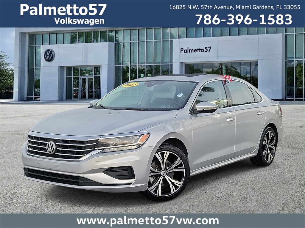 Used 2021 Volkswagen Passat 2.0T SE image 1