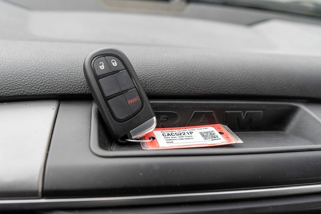 Used 2022 RAM 1500 Classic Warlock AWD/4WD image 27