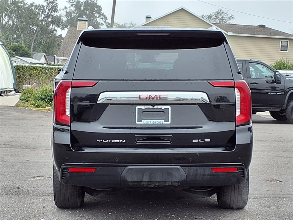Used 2024 GMC Yukon XL SLE image 6