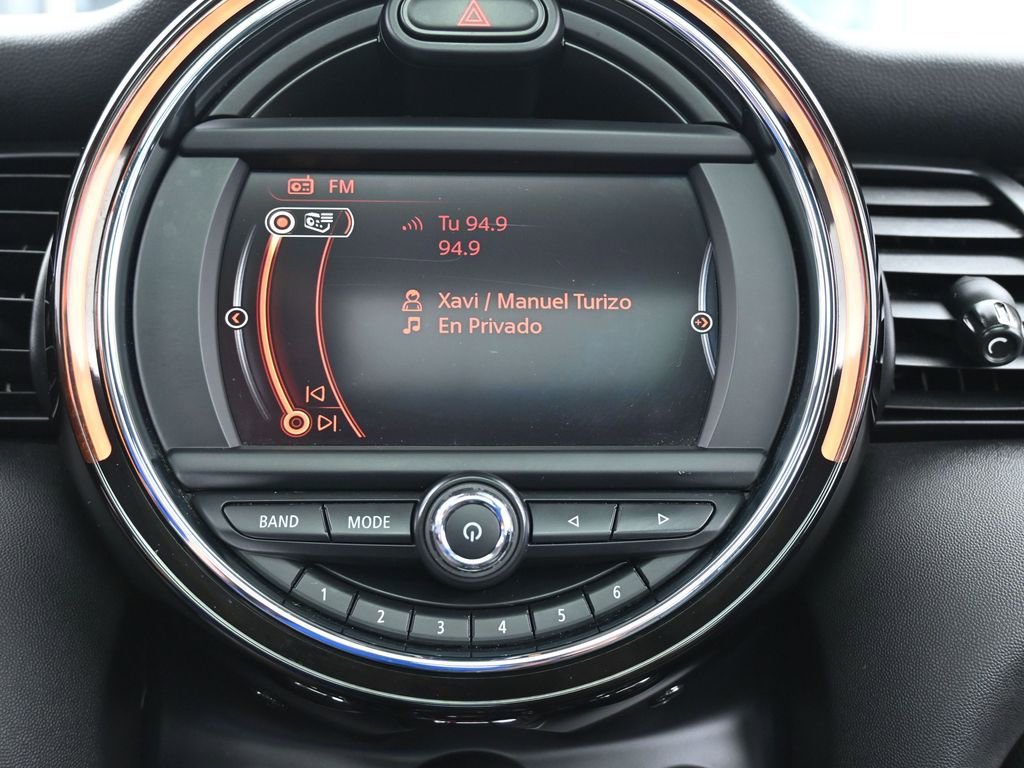 Used 2016 MINI Cooper S image 22