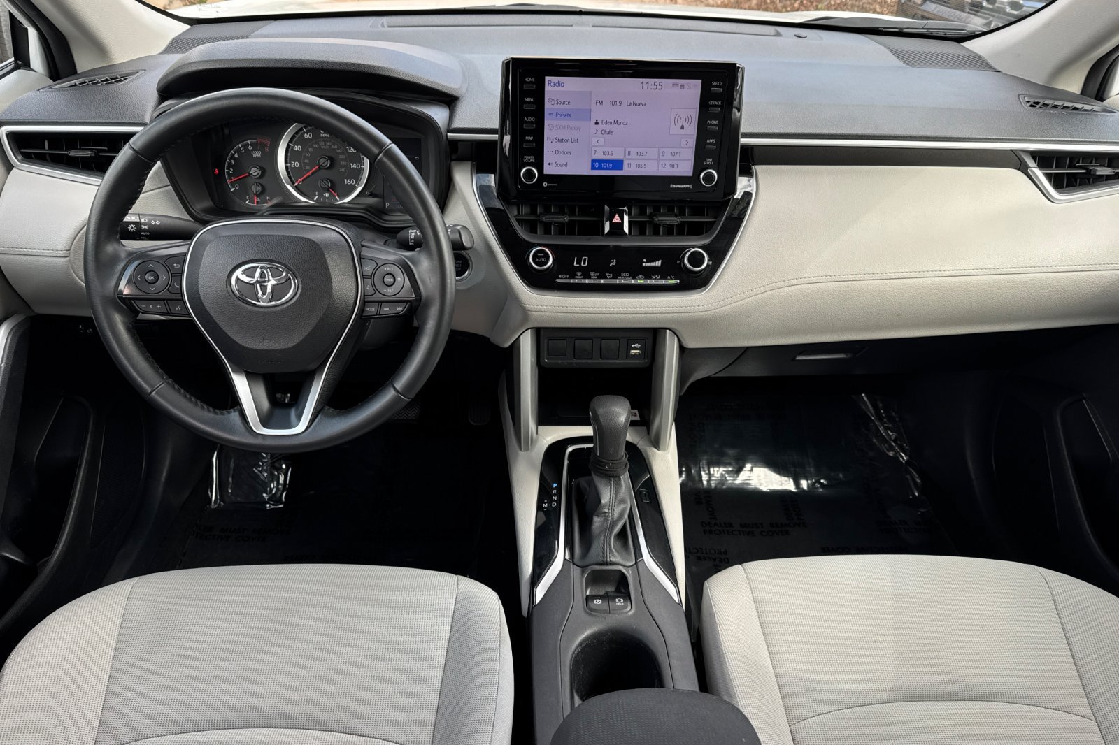 Certified 2022 Toyota Corolla Cross LE w/ Moonroof Package FWD image 18