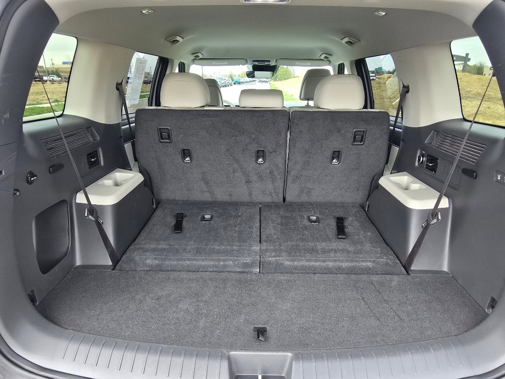 Used 2025 Hyundai Santa Fe SEL image 30