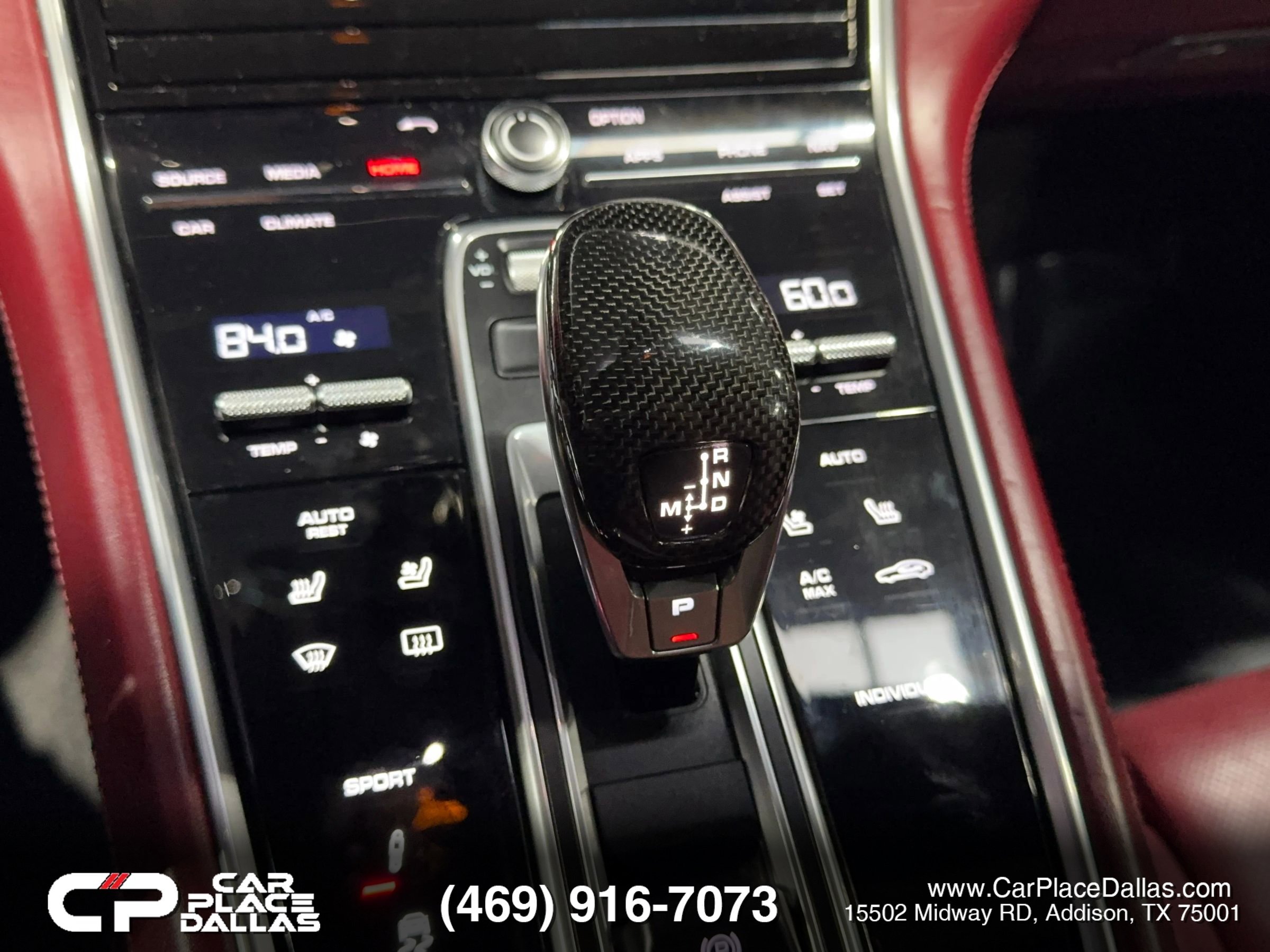 Used 2018 Porsche Panamera 4 image 37