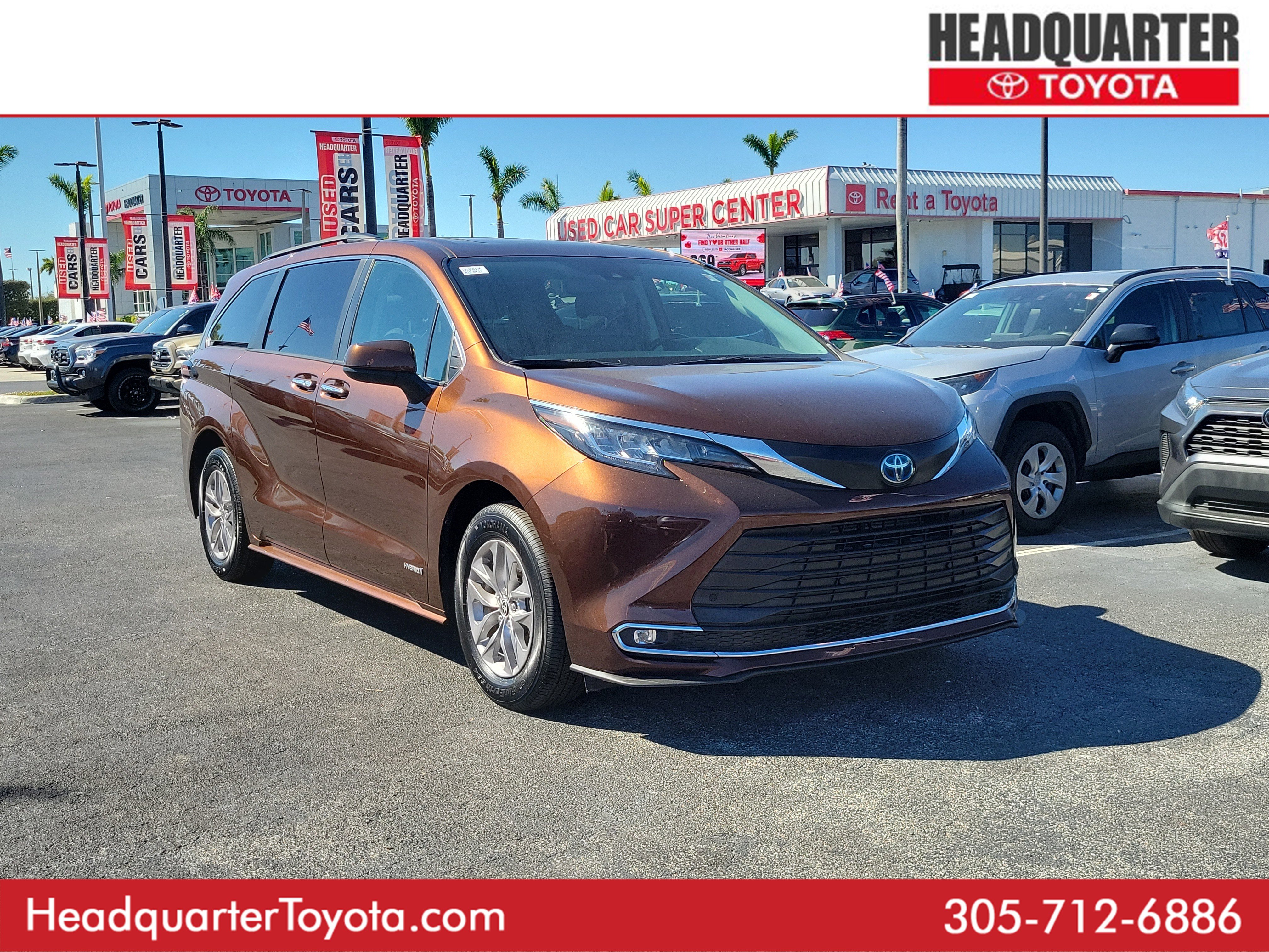 Used 2021 Toyota Sienna XLE