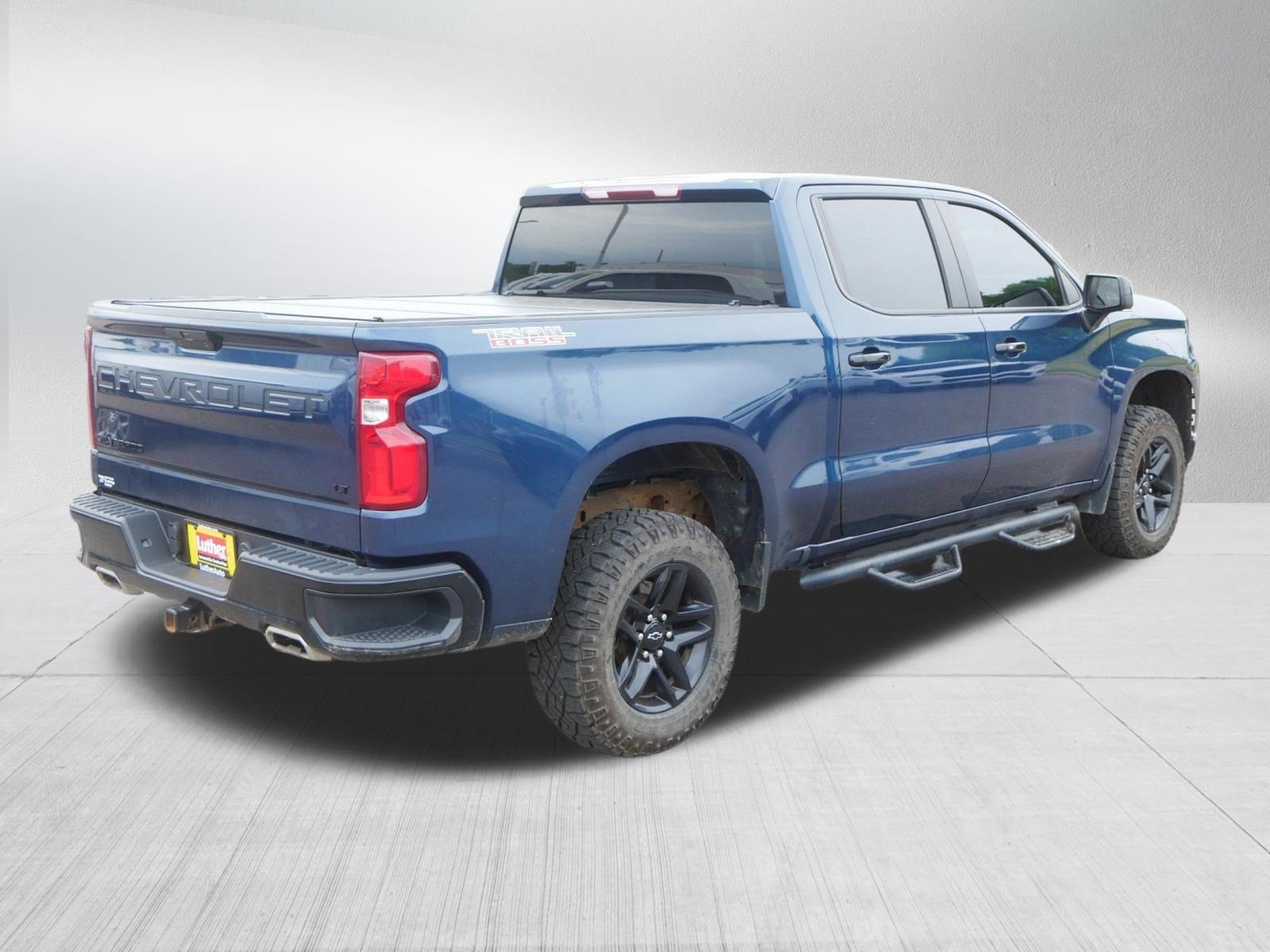 Certified 2021 Chevrolet Silverado 1500 LT Trail Boss w/ LPO, Dark Essentials Package AWD/4WD image 7