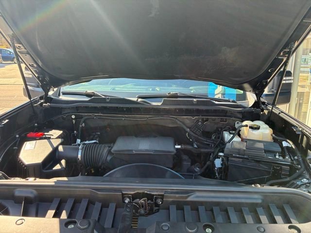 Used 2021 Chevrolet Silverado 2500 LT w/ Midnight Edition image 12