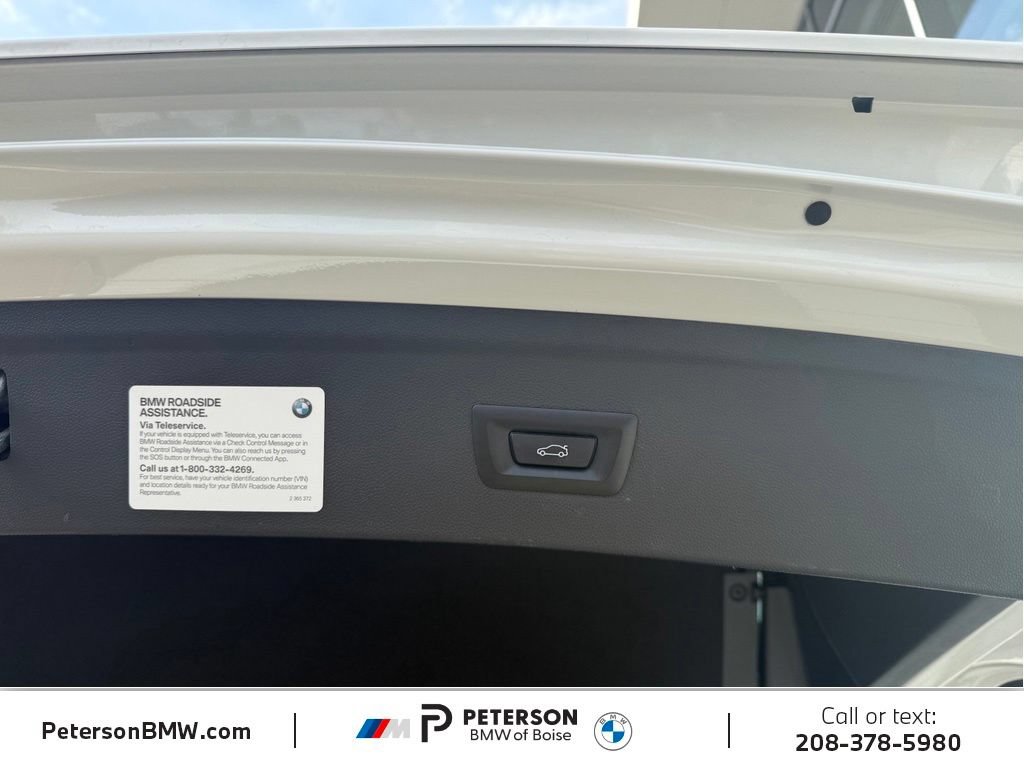 Used 2024 BMW iX xDrive50 w/ Convenience Package AWD/4WD image 13