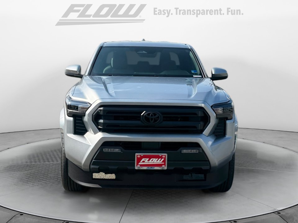 Certified 2025 Toyota Tacoma SR5 AWD/4WD image 3