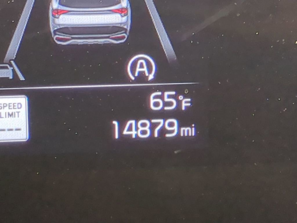 Used 2025 Kia Sportage X-Line w/ Premium Package image 37