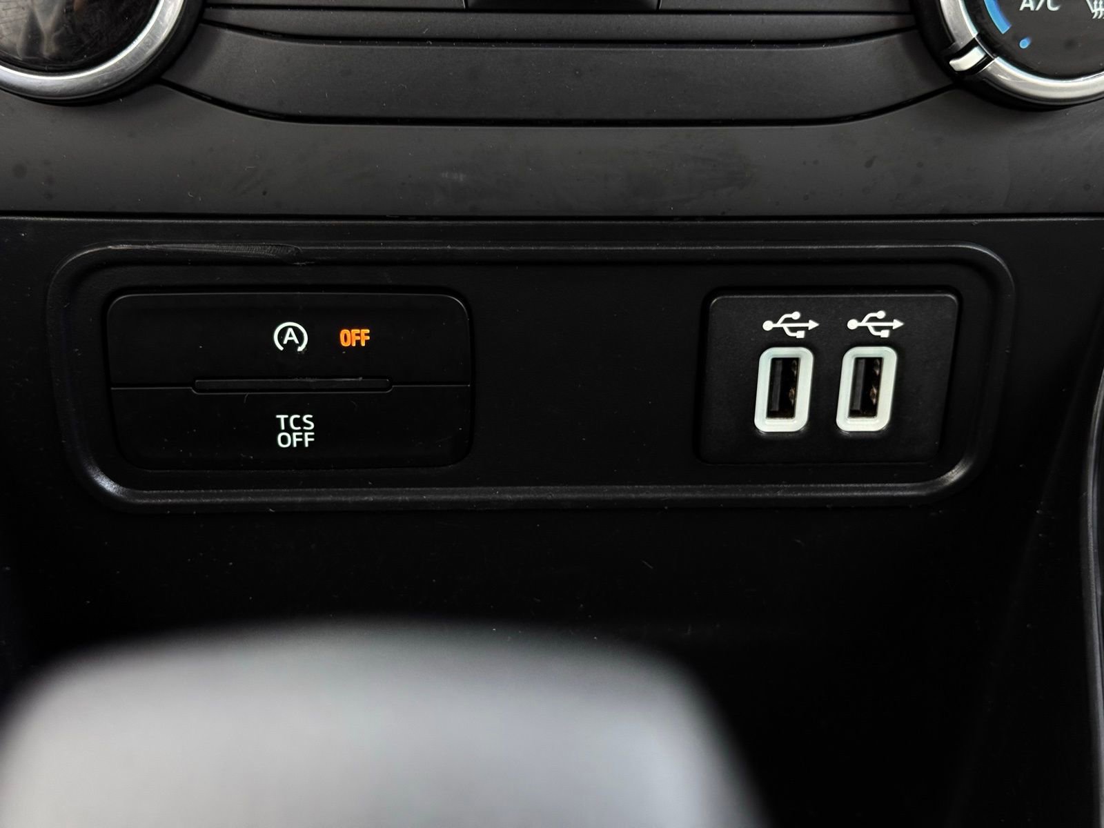 Used 2020 Ford EcoSport S image 26