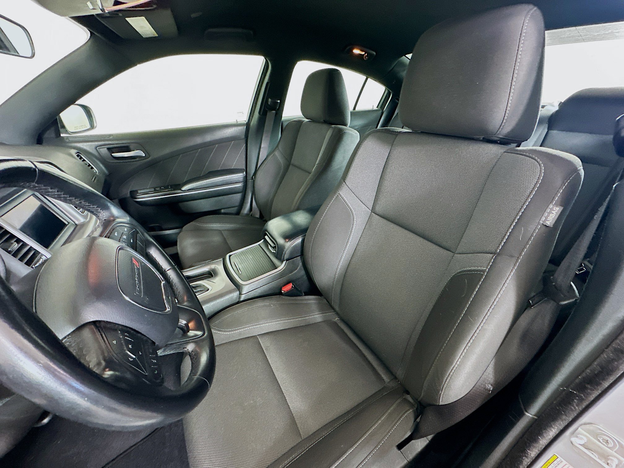 Used 2022 Dodge Charger SXT RWD image 13