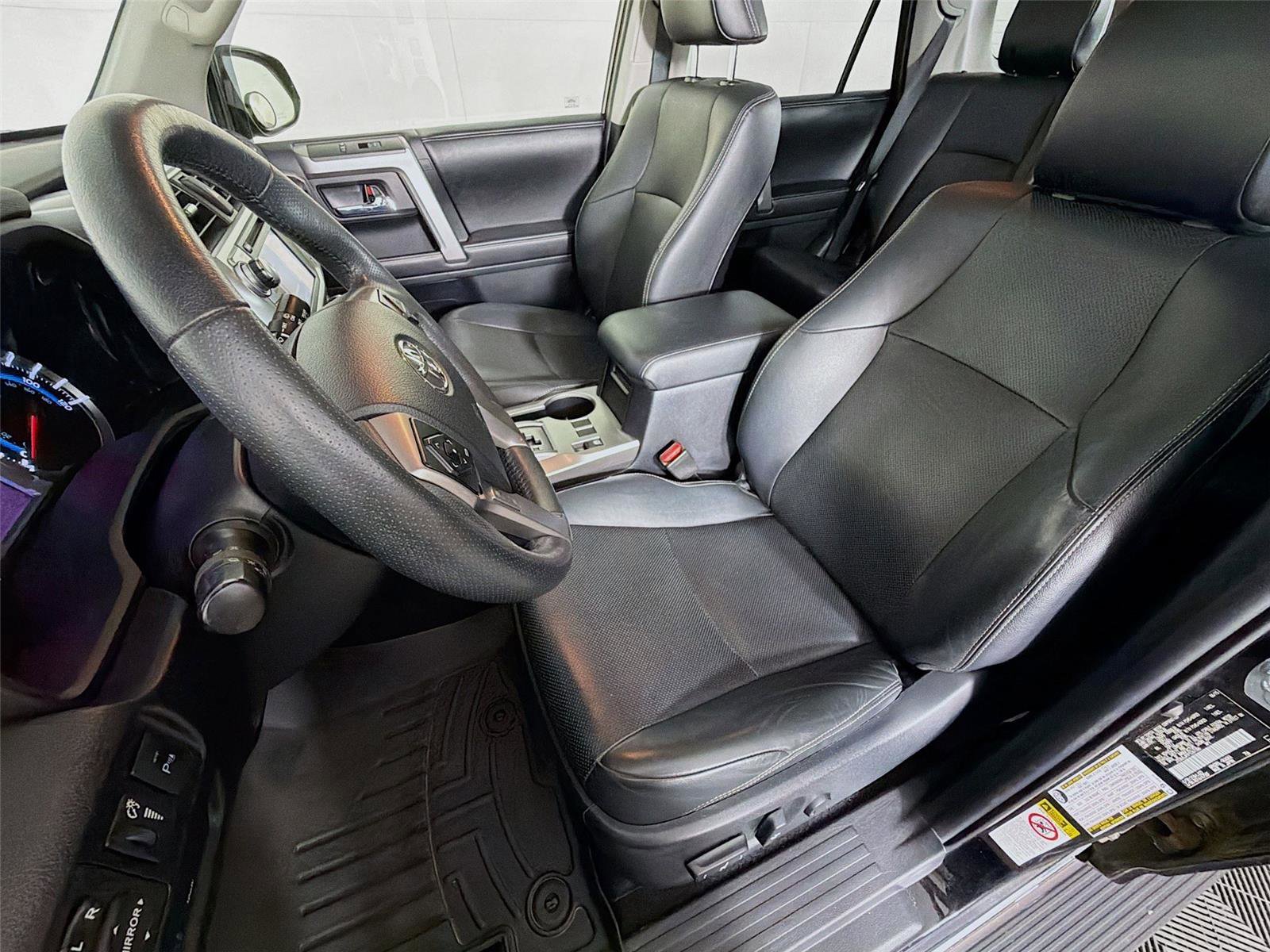 Used 2015 Toyota 4Runner Limited AWD/4WD image 2