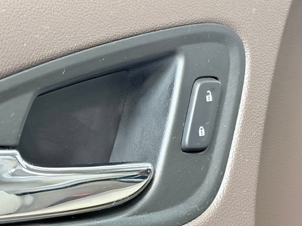 Used 2016 GMC Canyon SLE RWD image 13