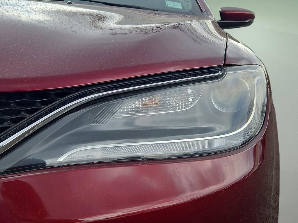 Used 2015 Chrysler 200 C w/ Navigation & Sound Group I image 9