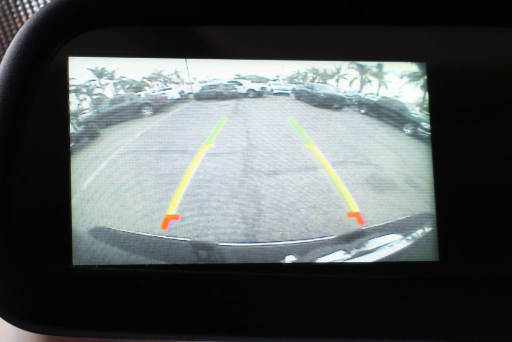 Used 2013 RAM 2500 Tradesman w/ Chrome Appearance Group image 23