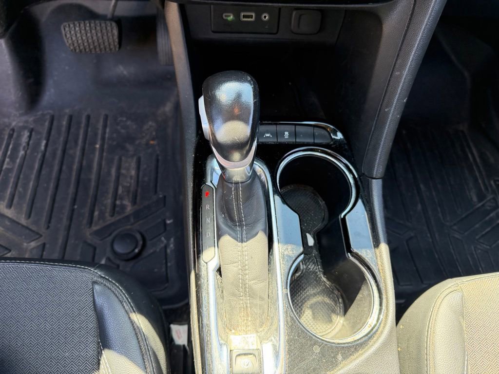 Used 2021 Buick Encore GX Select FWD image 27