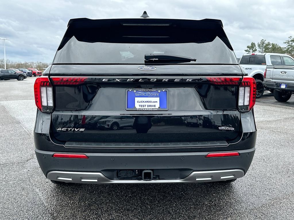 Certified 2025 Ford Explorer Active w/ Active Comfort Package image 15