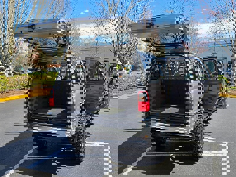 Used 2001 Toyota 4Runner SR5 image 28