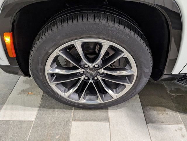 Used 2023 Jeep Wagoneer L Series II w/ Premium Group I image 7