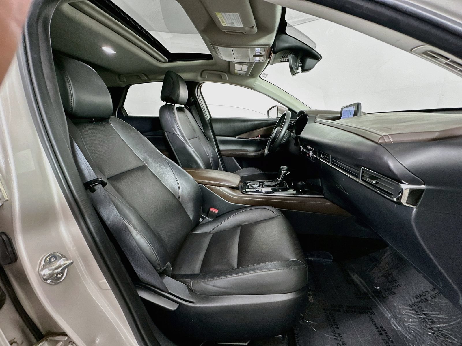 Certified 2024 MAZDA CX-30 AWD 2.5 S w/ Premium Package image 30