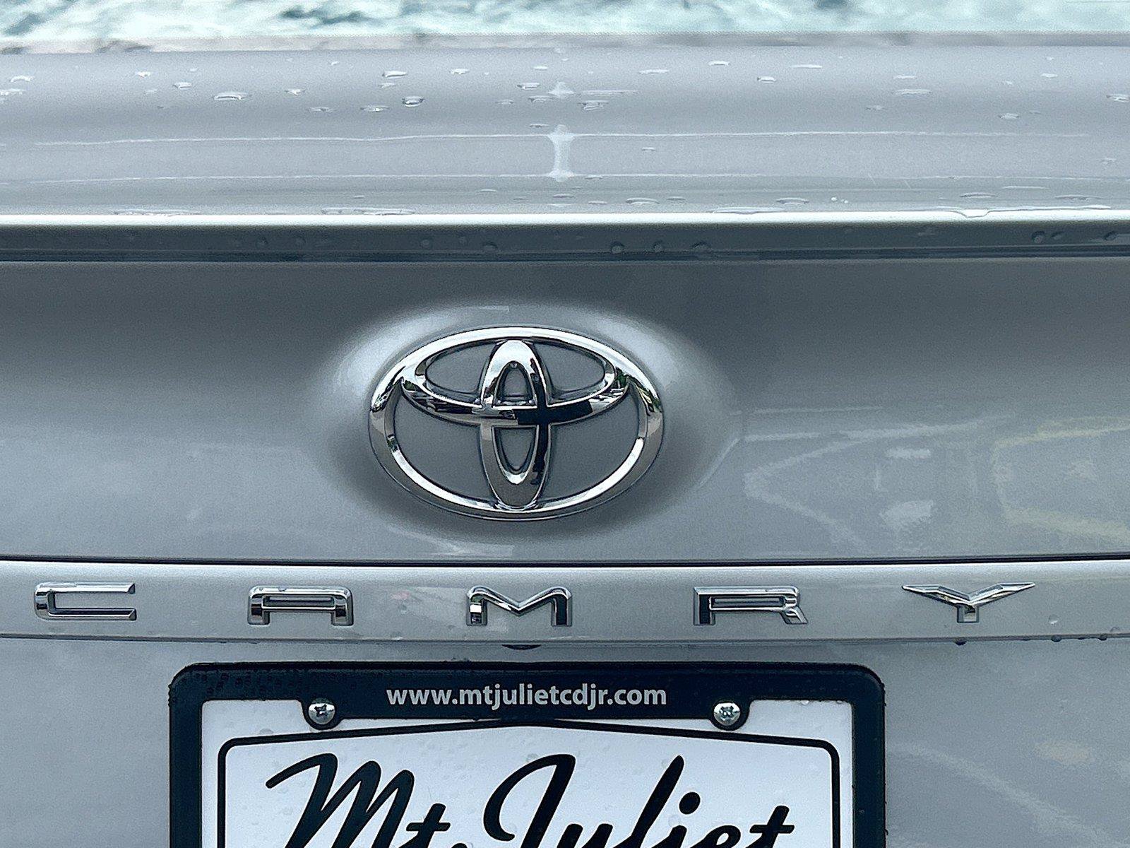 Used 2024 Toyota Camry XSE FWD image 11