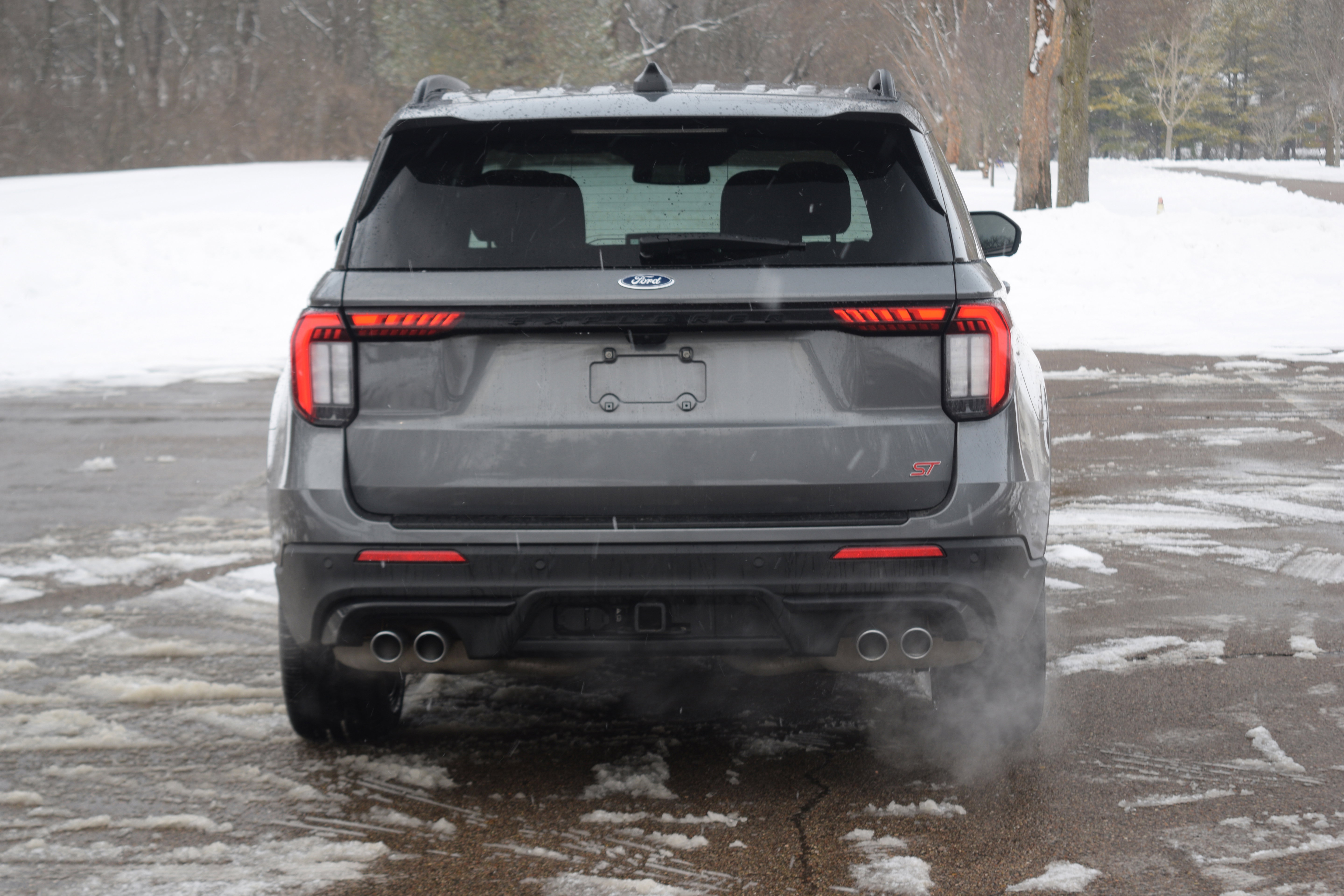 Used 2025 Ford Explorer ST image 26