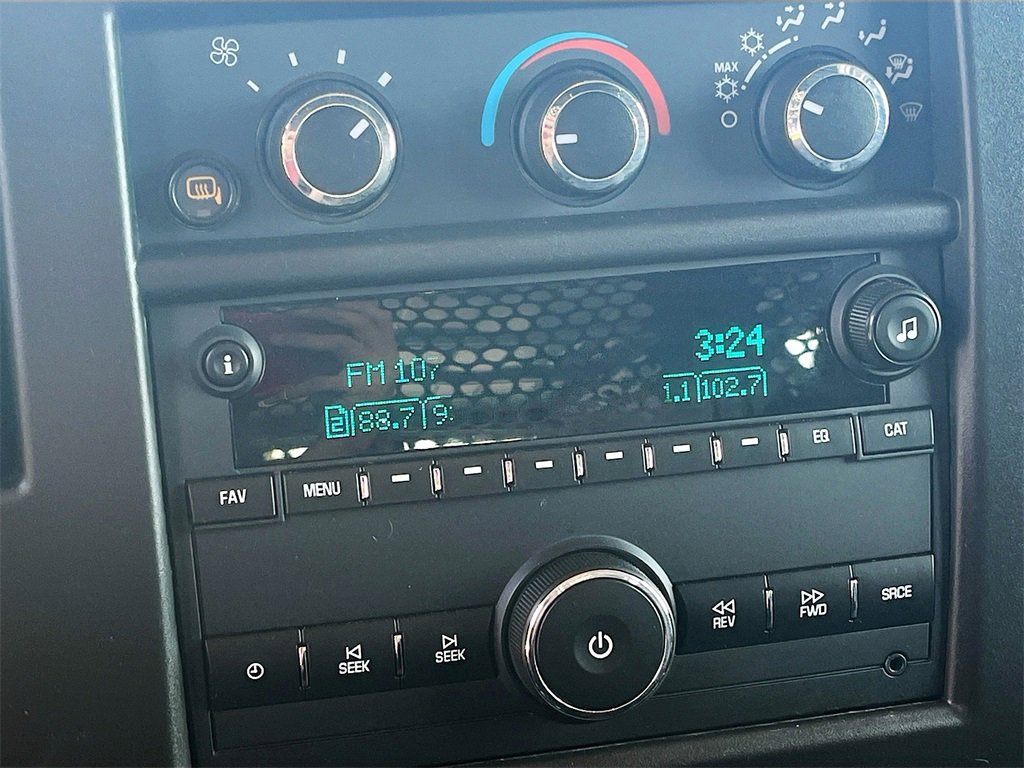 Used 2022 GMC Savana 2500 w/ Driver Convenience Package image 13