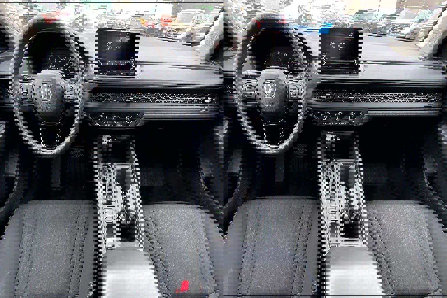 Used 2024 Honda Accord EX image 16