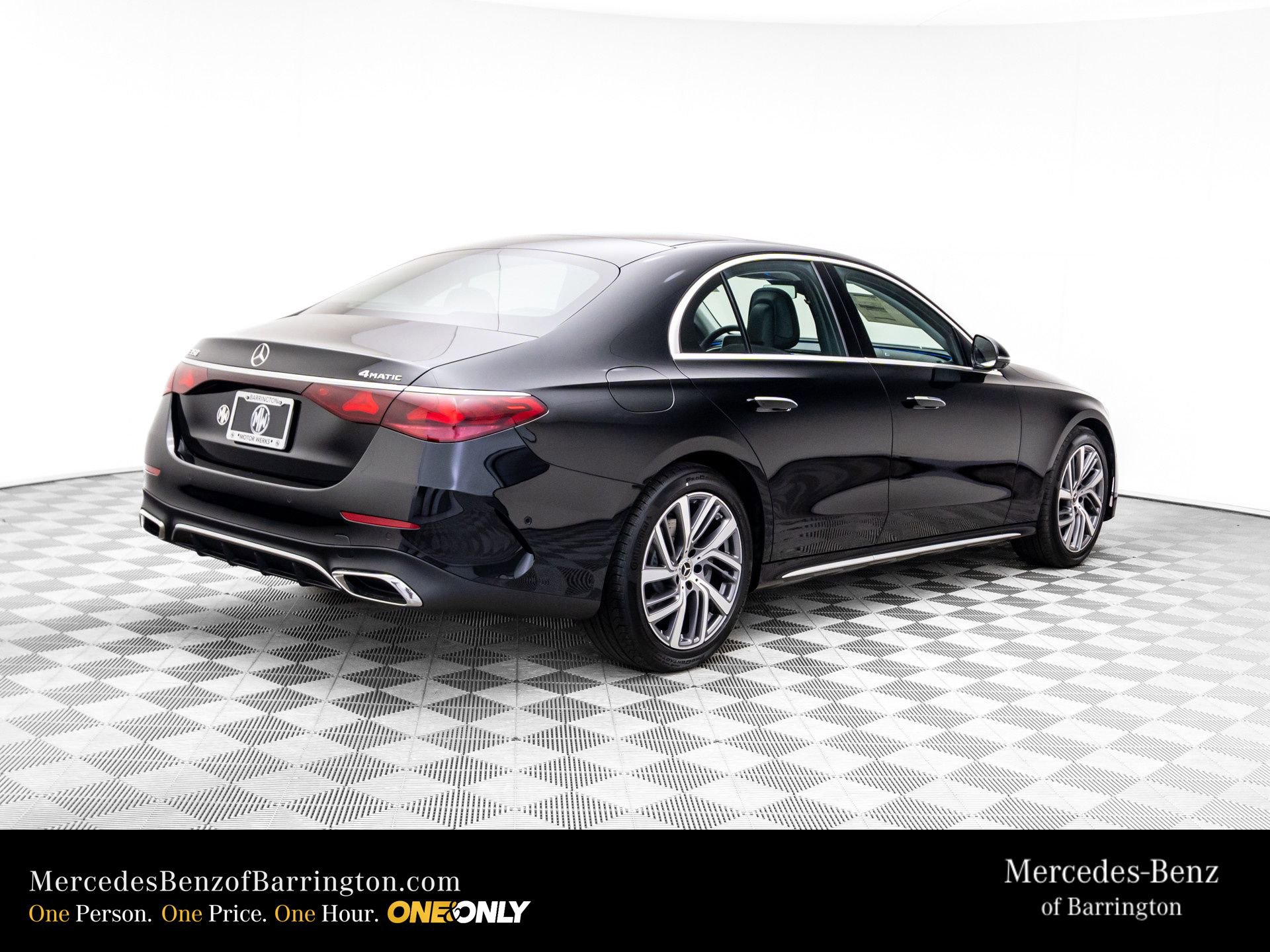 New 2026 Mercedes-Benz E 350 4MATIC Sedan image 6