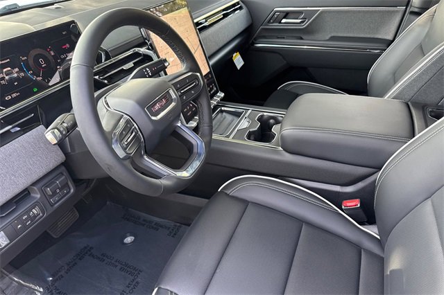 New 2026 GMC Sierra EV Elevation w/ LPO, Elevation Dark Package image 10
