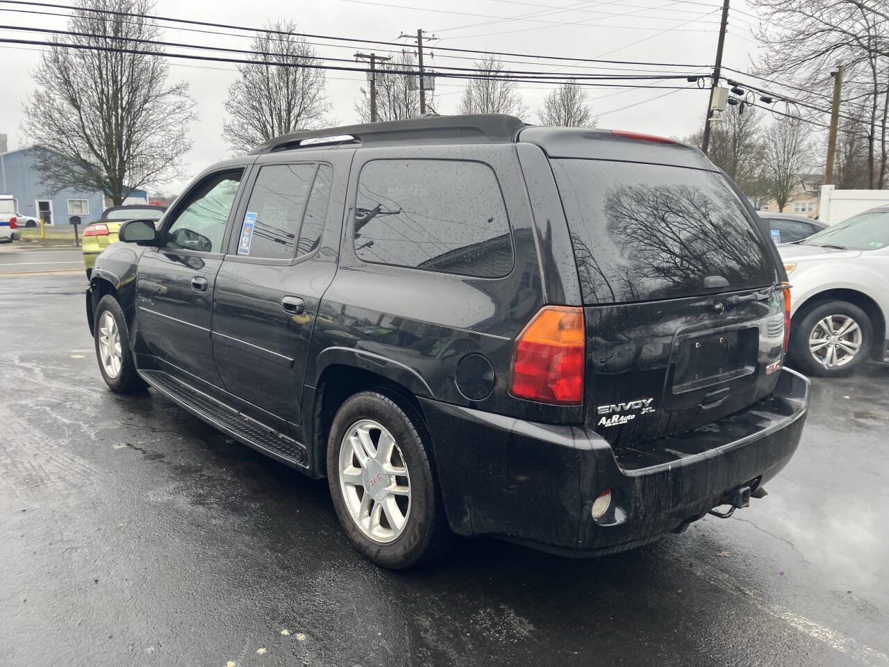 Used 2006 GMC Envoy XL Denali image 9