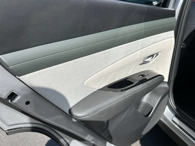 New 2026 Hyundai Tucson Limited AWD/4WD image 17