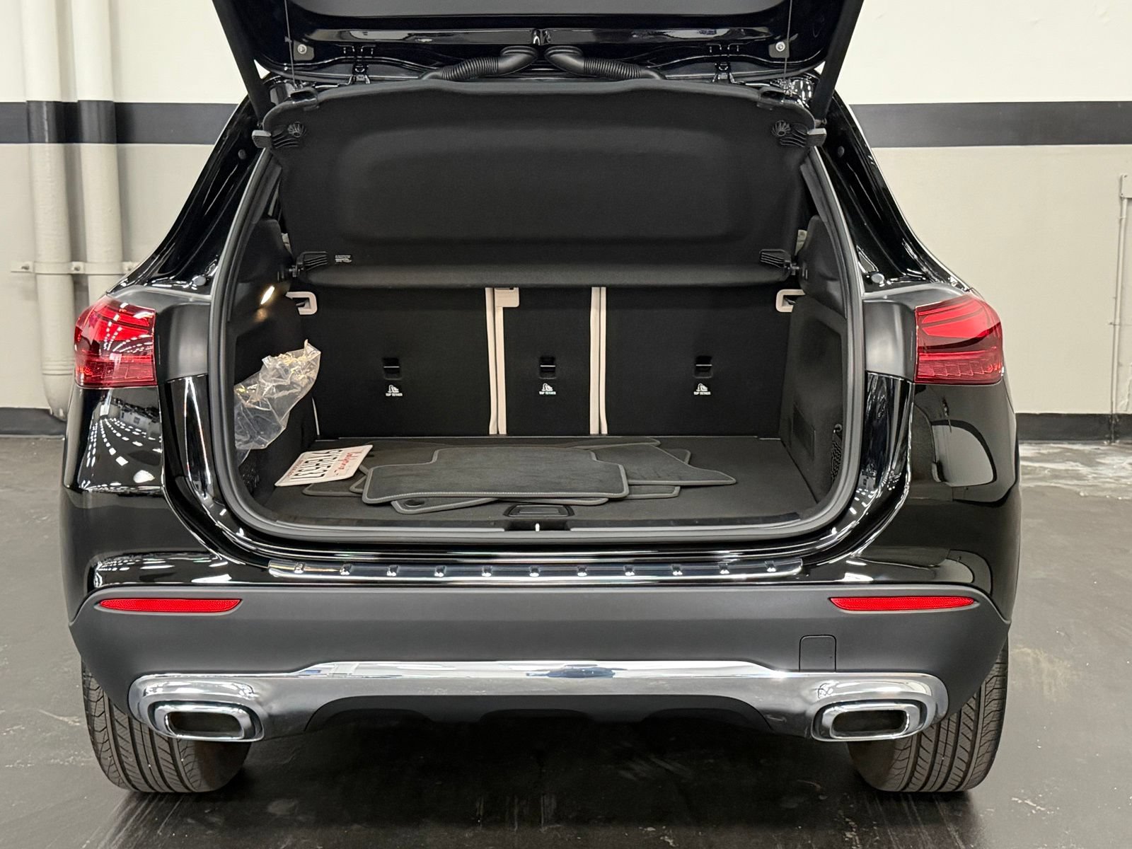Used 2026 Mercedes-Benz GLA 250 image 16