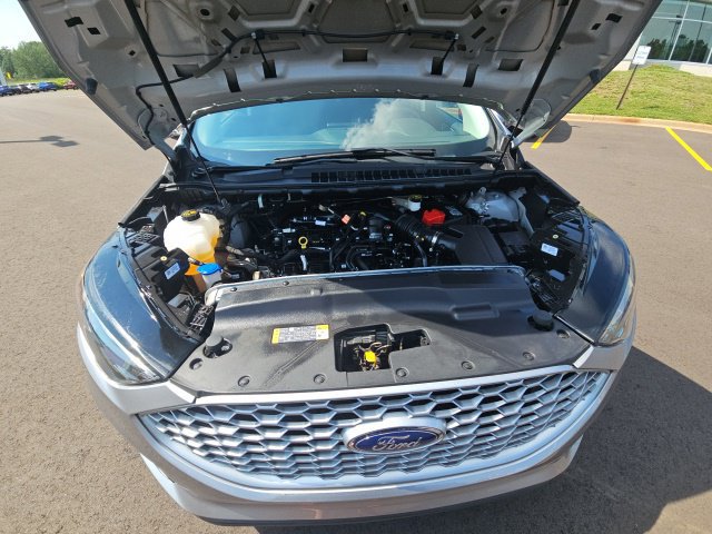 Used 2024 Ford Edge SEL w/ Convenience Package AWD/4WD image 3