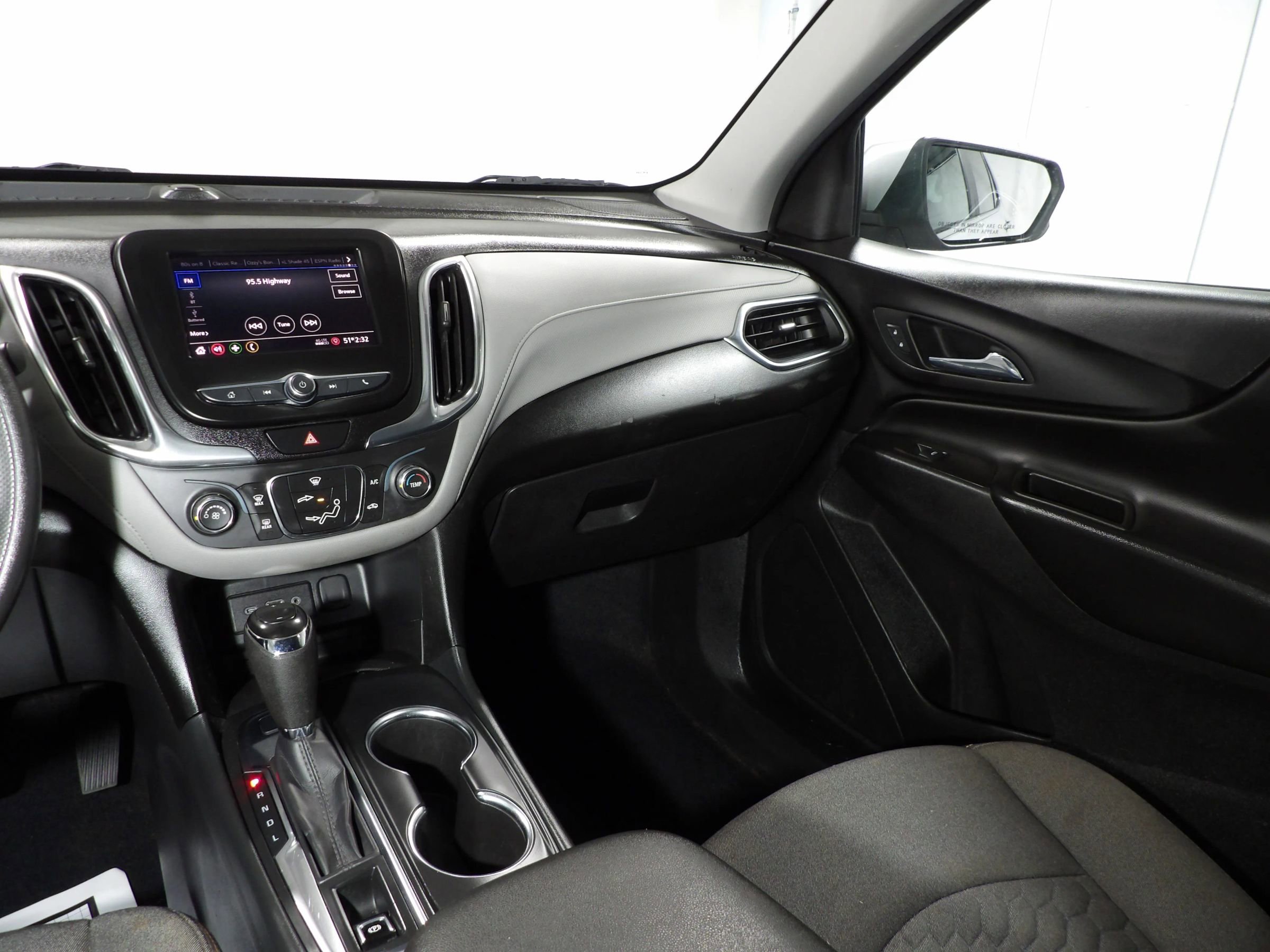 Used 2021 Chevrolet Equinox LT AWD/4WD image 13