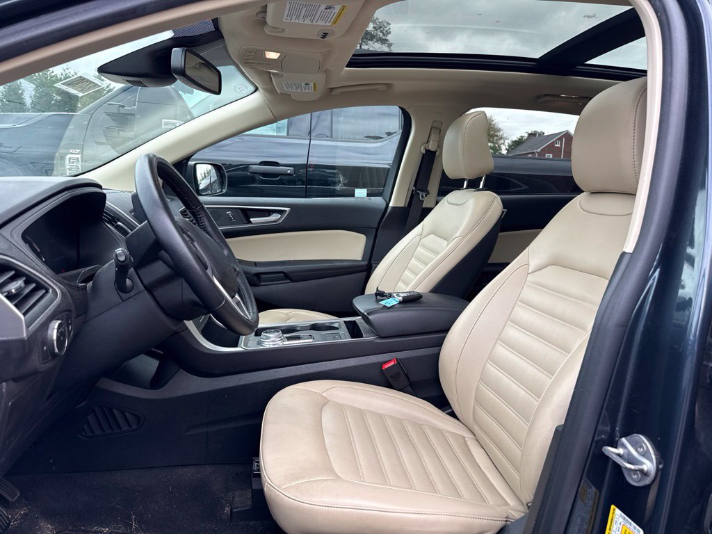 Used 2023 Ford Edge SEL w/ Convenience Package AWD/4WD image 6