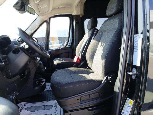 New 2024 RAM ProMaster 2500 w/ Advanced Safety Group FWD image 12