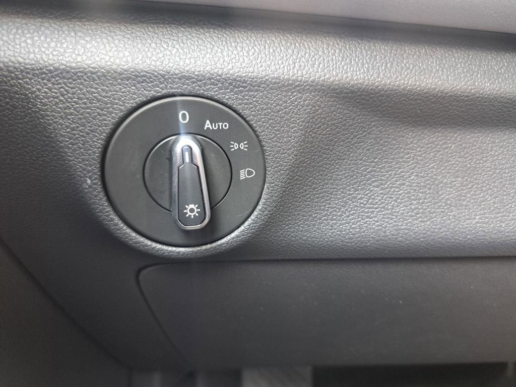 New 2026 Volkswagen Jetta SE image 15