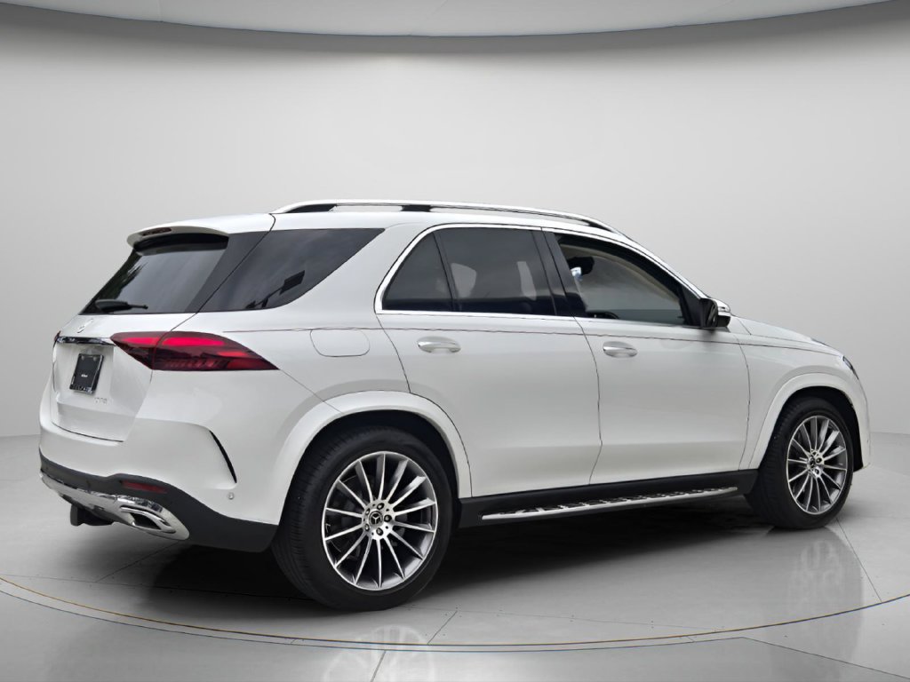 Used 2025 Mercedes-Benz GLE 350 4MATIC image 7
