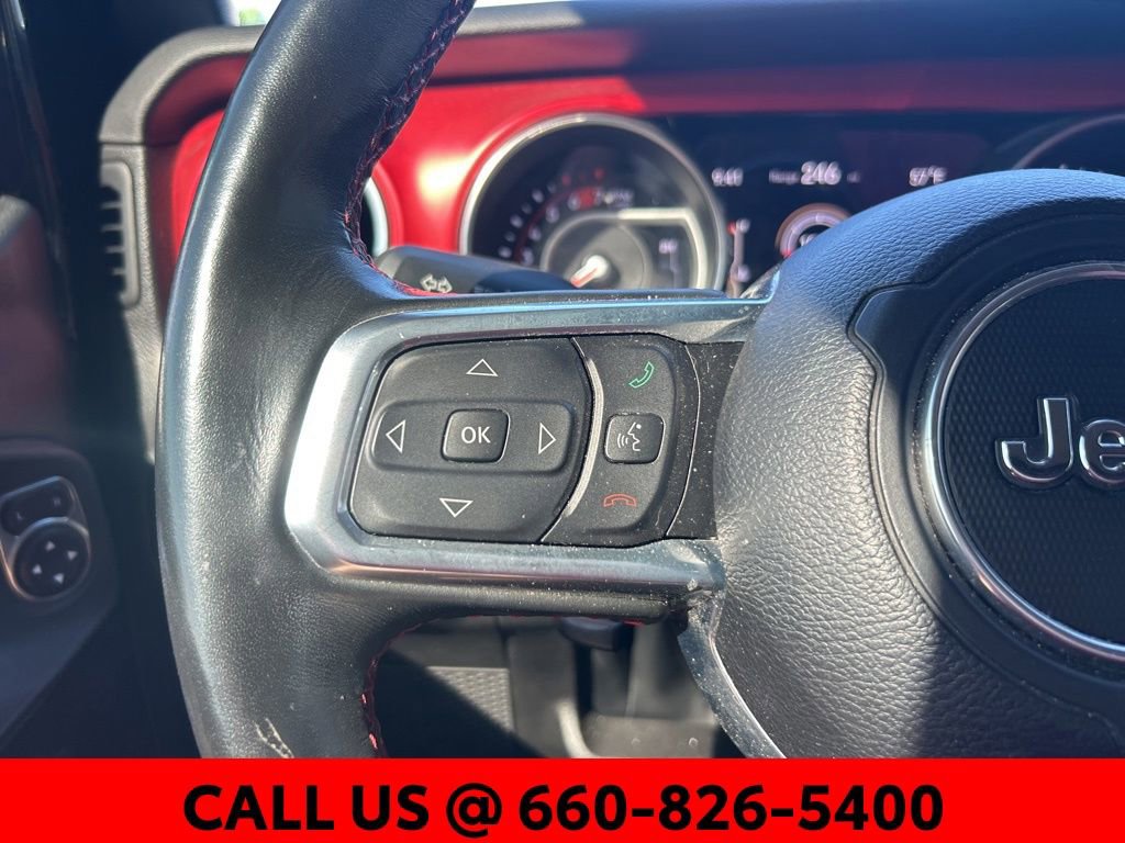 Used 2022 Jeep Wrangler Unlimited Rubicon w/ Cold Weather Group AWD/4WD image 16