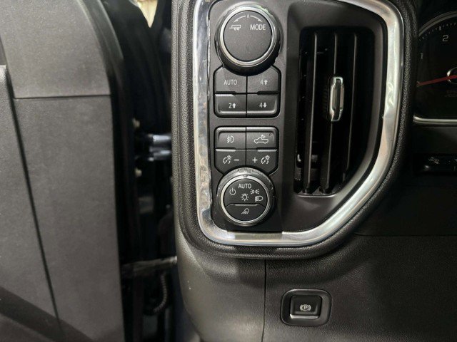 Used 2020 Chevrolet Silverado 2500 High Country w/ Technology Package AWD/4WD image 19