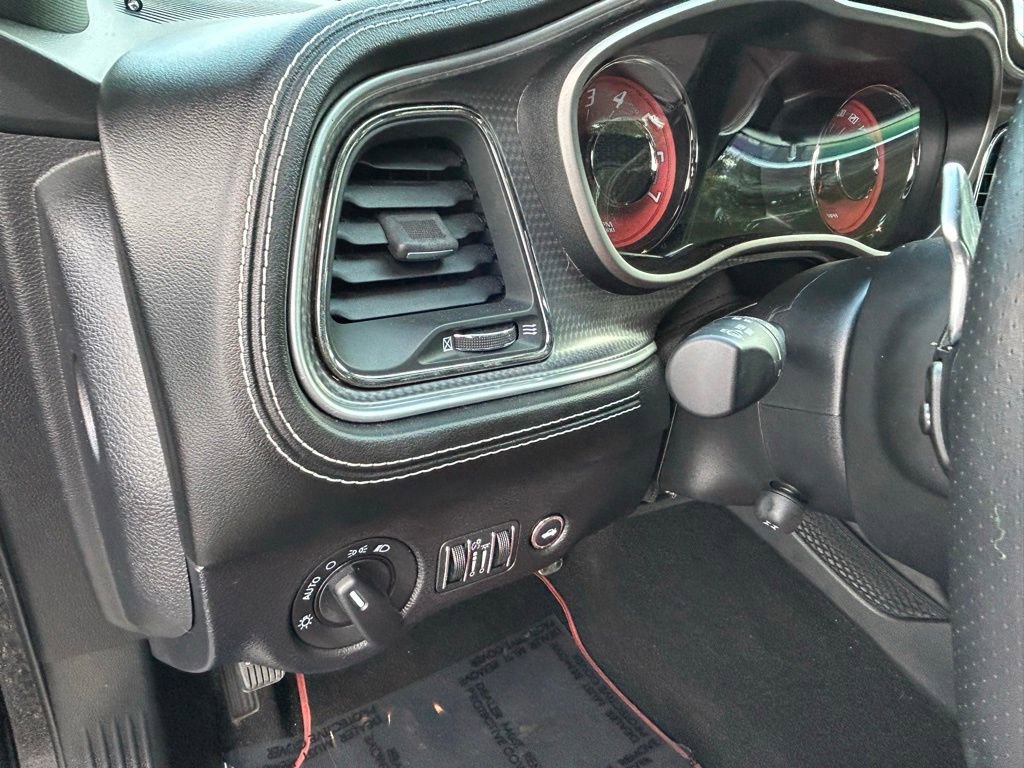 Used 2022 Dodge Challenger SRT Hellcat image 19