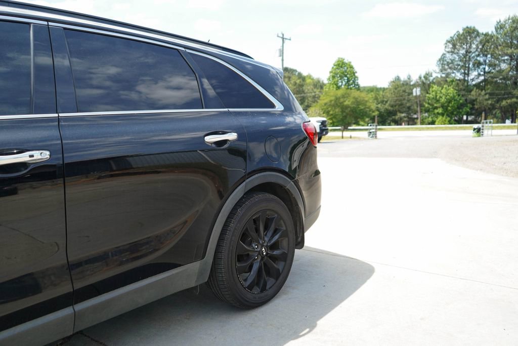Used 2020 Kia Sorento S FWD image 21