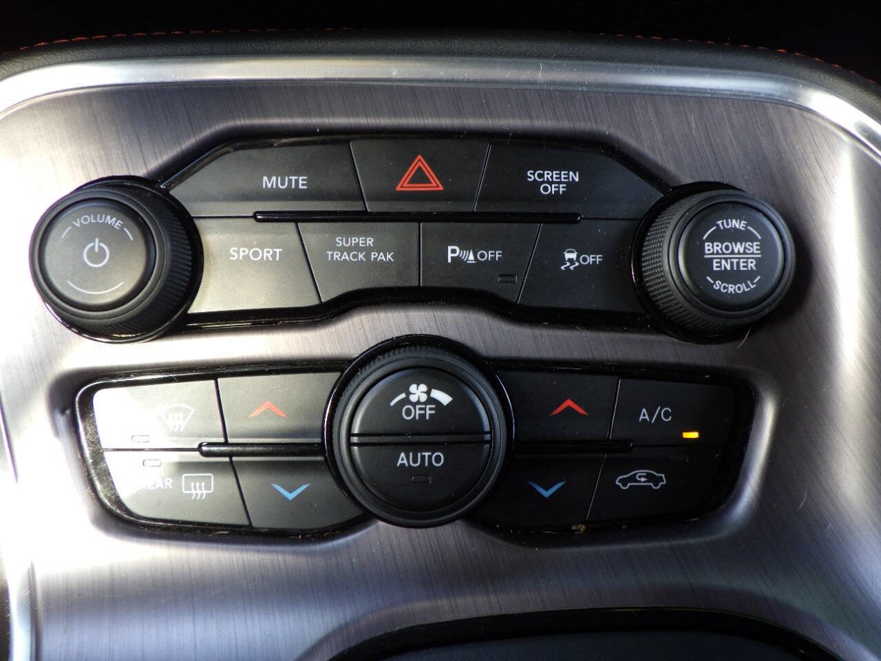 Used 2018 Dodge Challenger R/T Plus image 22