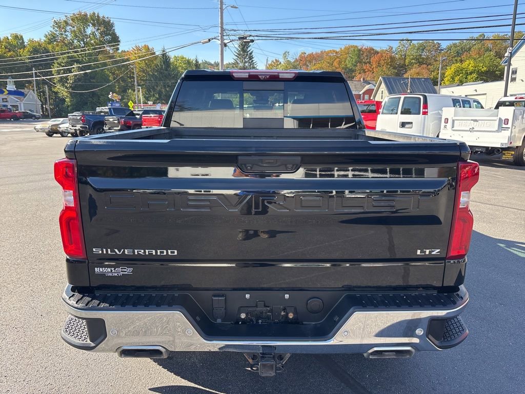 Certified 2023 Chevrolet Silverado 1500 LTZ w/ LTZ Premium Package AWD/4WD image 4