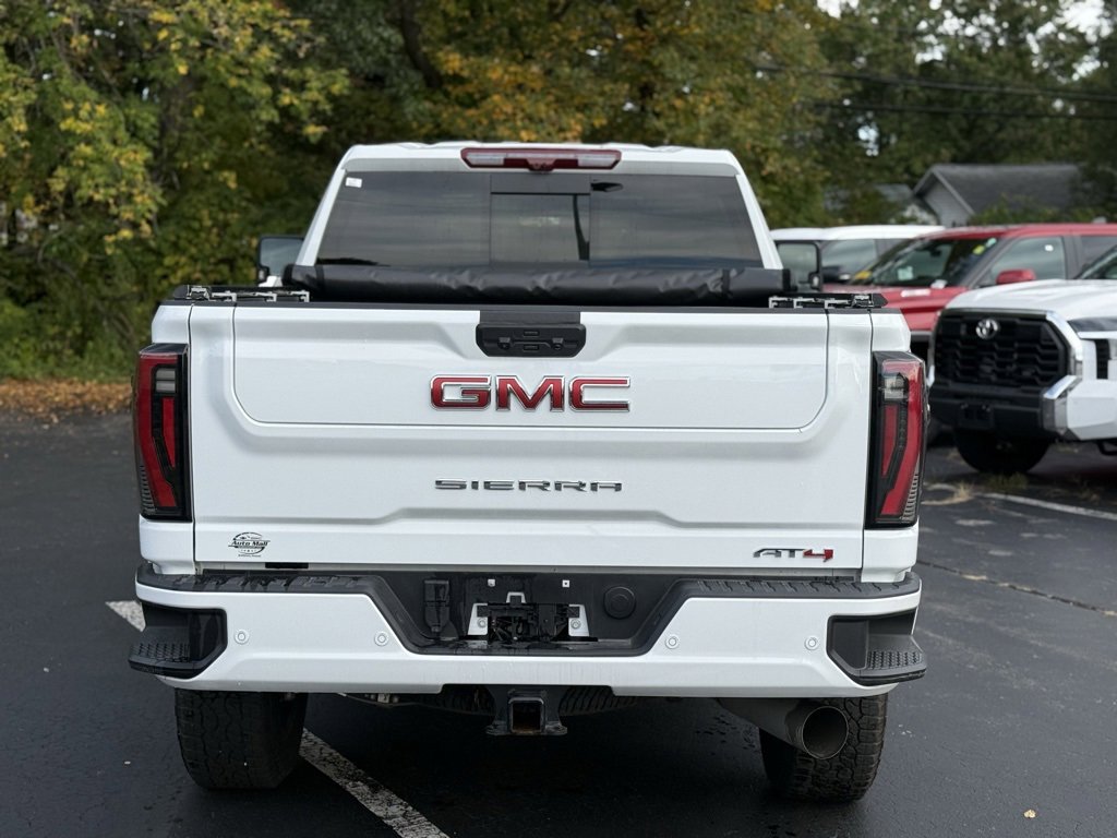 Used 2024 GMC Sierra 3500 AT4 w/ AT4 Premium Plus Package image 6