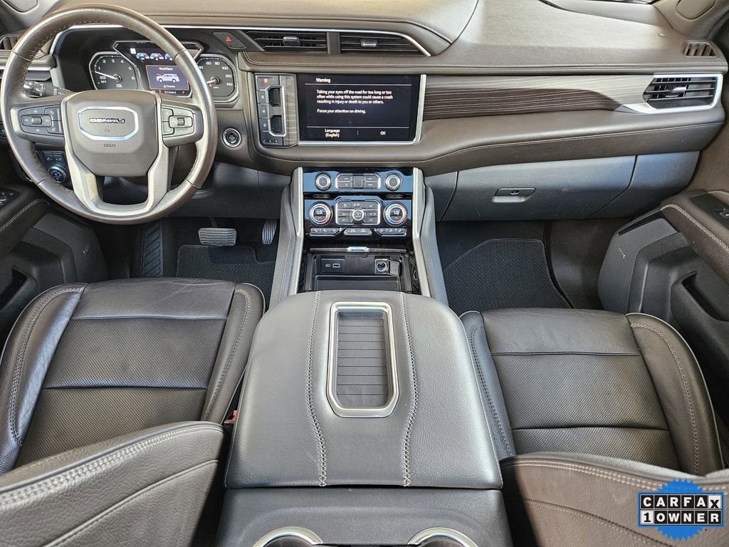 Used 2021 GMC Yukon XL Denali w/ Denali Premium Package image 26