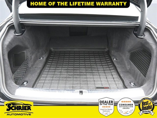 Used 2024 Audi S8 image 41