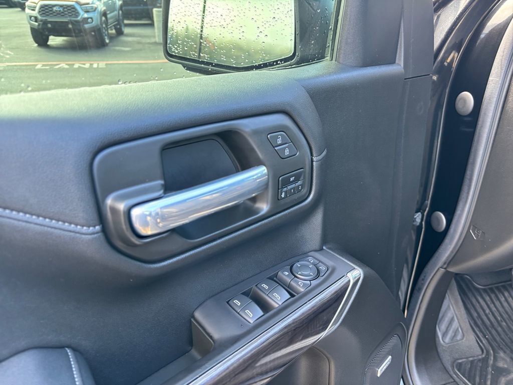 Used 2021 Chevrolet Silverado 1500 LTZ w/ LTZ Premium Package AWD/4WD image 24