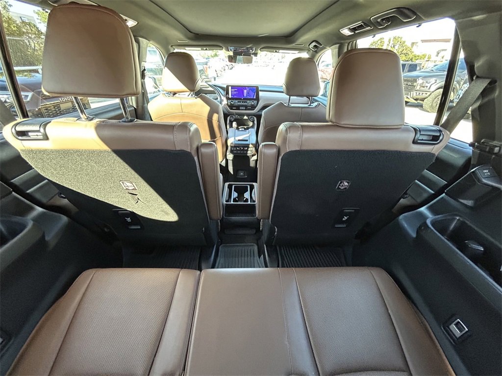 Used 2024 Toyota Grand Highlander AWD Hybrid image 15